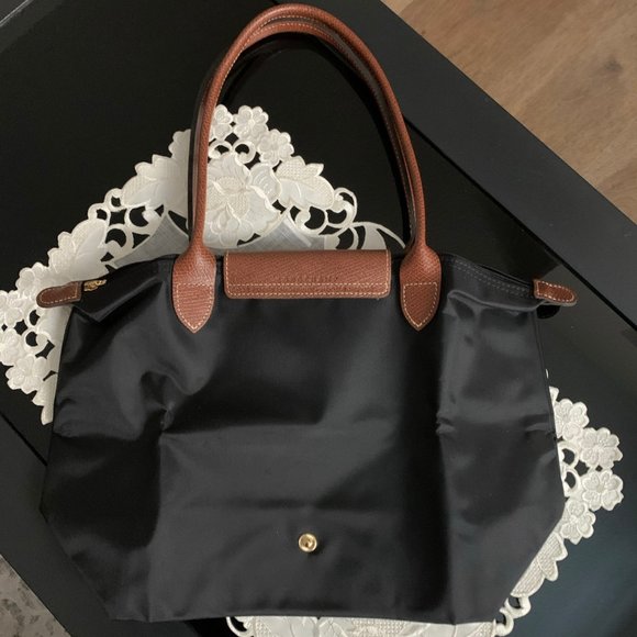 Longchamp Le Pliage Medium Black Bag - Picture 2 of 4